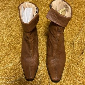 Mario Nardi above the ankle boots Size 5